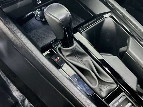 Used 2023 Honda Accord Sport image 15