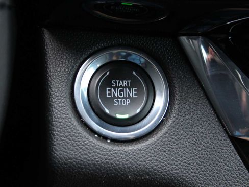 Used 2025 Buick Envista Sport Touring w/ Convenience I Package FWD image 40