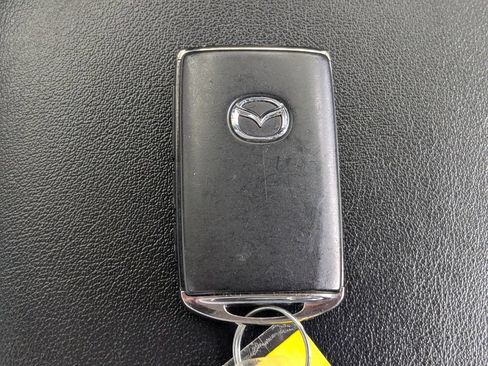 Used 2024 MAZDA MAZDA3 s FWD image 27
