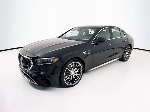 New 2026 Mercedes-Benz E 53 AMG e 4MATIC Sedan image 3
