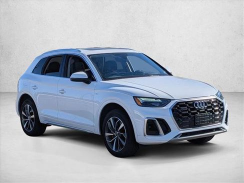 Used 2023 Audi Q5 2.0T Premium Plus image 3