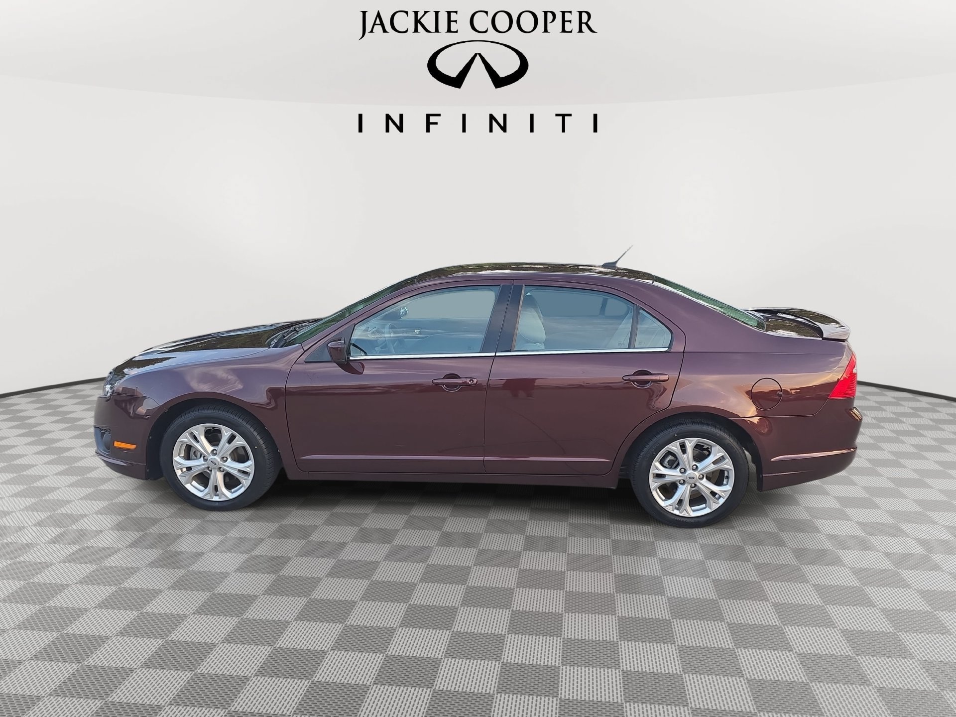 Used 2012 Ford Fusion SE FWD image 8