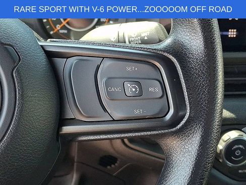 Used 2024 Jeep Wrangler Unlimited Sport AWD/4WD image 21