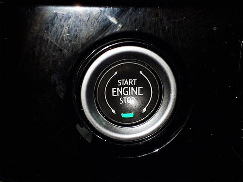 Used 2022 Chevrolet Silverado 1500 LT image 17