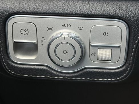 Used 2022 Mercedes-Benz GLS 450 4MATIC image 20