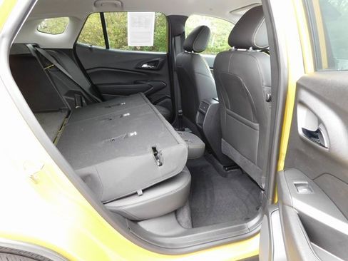 Used 2024 Chevrolet Trax ACTIV image 24