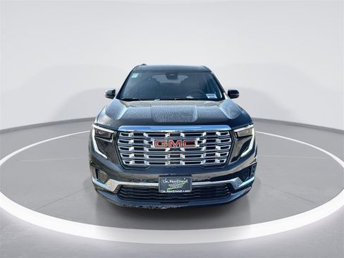 New 2026 GMC Acadia Denali w/ Super Cruise Package image 3