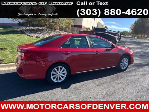 Used 2014 Toyota Camry XLE image 4