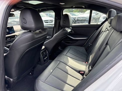 Used 2025 BMW 330i Sedan RWD image 8