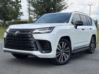 Used 2025 Lexus LX 600 4WD w/ Appearance Package