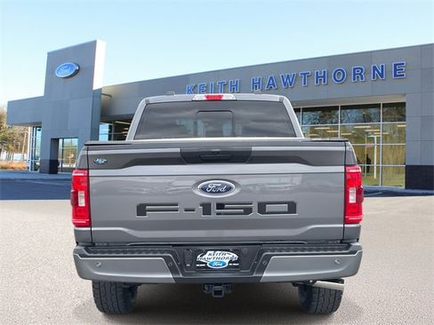 Certified 2022 Ford F150 XLT w/ Equipment Group 301A Mid image 5