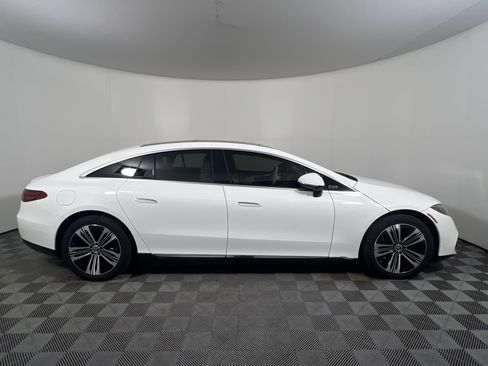 Used 2023 Mercedes-Benz EQS 450+ Sedan image 6