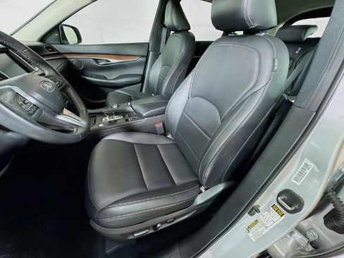 Certified 2020 INFINITI QX50 Luxe w/ Navigation Package FWD image 25