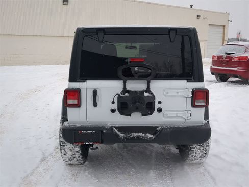 Used 2026 Jeep Wrangler Sport image 13