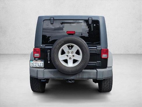 Used 2014 Jeep Wrangler Unlimited Sport w/ Quick Order Package 24S AWD/4WD image 6