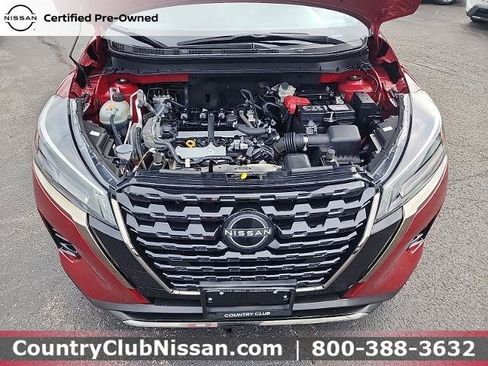 Certified 2024 Nissan Kicks SR w/ SR Premium Package FWD image 29