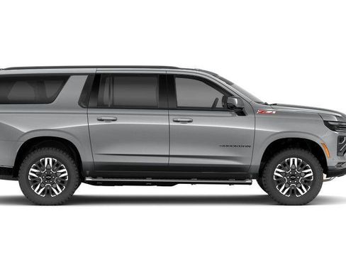 New 2026 Chevrolet Suburban Z71 AWD/4WD image 28