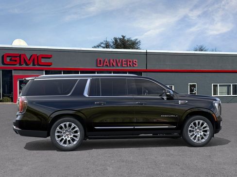 New 2026 GMC Yukon XL Denali w/ Sun & Power Step Package image 5