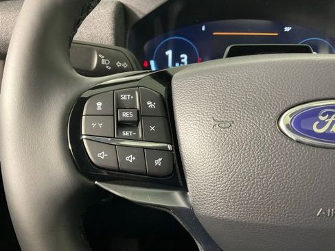 New 2026 Ford Explorer Platinum image 22