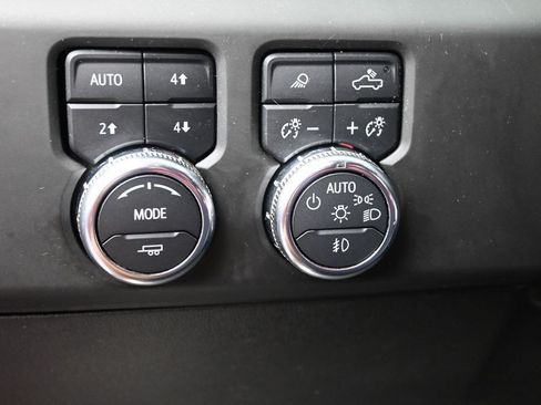Used 2023 GMC Sierra 1500 Denali AWD/4WD image 14