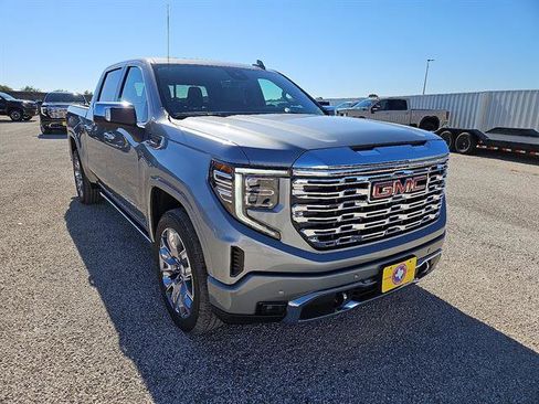 Used 2026 GMC Sierra 1500 Denali image 7