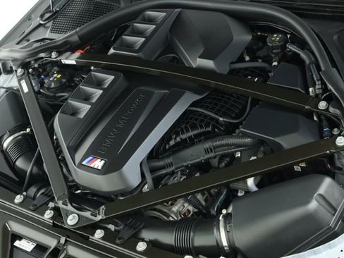 Used 2024 BMW M2 RWD image 11