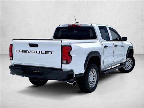 Used 2024 Chevrolet Colorado W/T w/ WT Convenience Package RWD image 2
