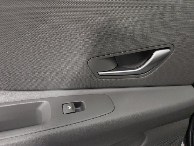 Certified 2025 Hyundai Elantra Hybrid FWD image 15