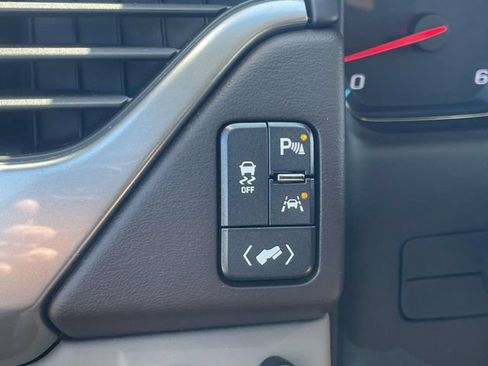 Used 2018 Chevrolet Tahoe LT w/ Max Trailering Package RWD image 25