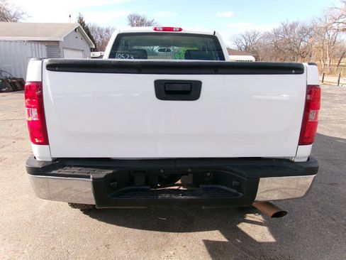 Used 2011 Chevrolet Silverado 2500 W/T image 4
