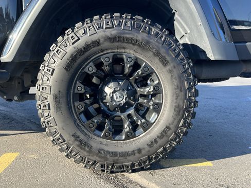 Used 2021 Jeep Gladiator Mojave image 14