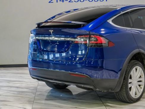 Used 2016 Tesla Model X 90D AWD/4WD image 13
