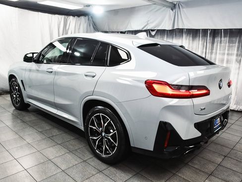 Used 2024 BMW X4 M40i w/ Premium Package image 4