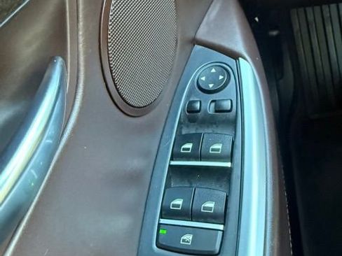 Used 2015 BMW 535i Gran Turismo image 16