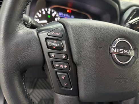 Used 2023 Nissan Titan SV w/ SV Convenience Package image 54