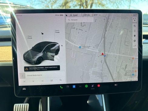 Used 2021 Tesla Model Y Performance AWD/4WD image 18