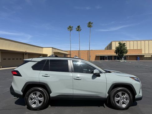 Used 2023 Toyota RAV4 XLE FWD image 8