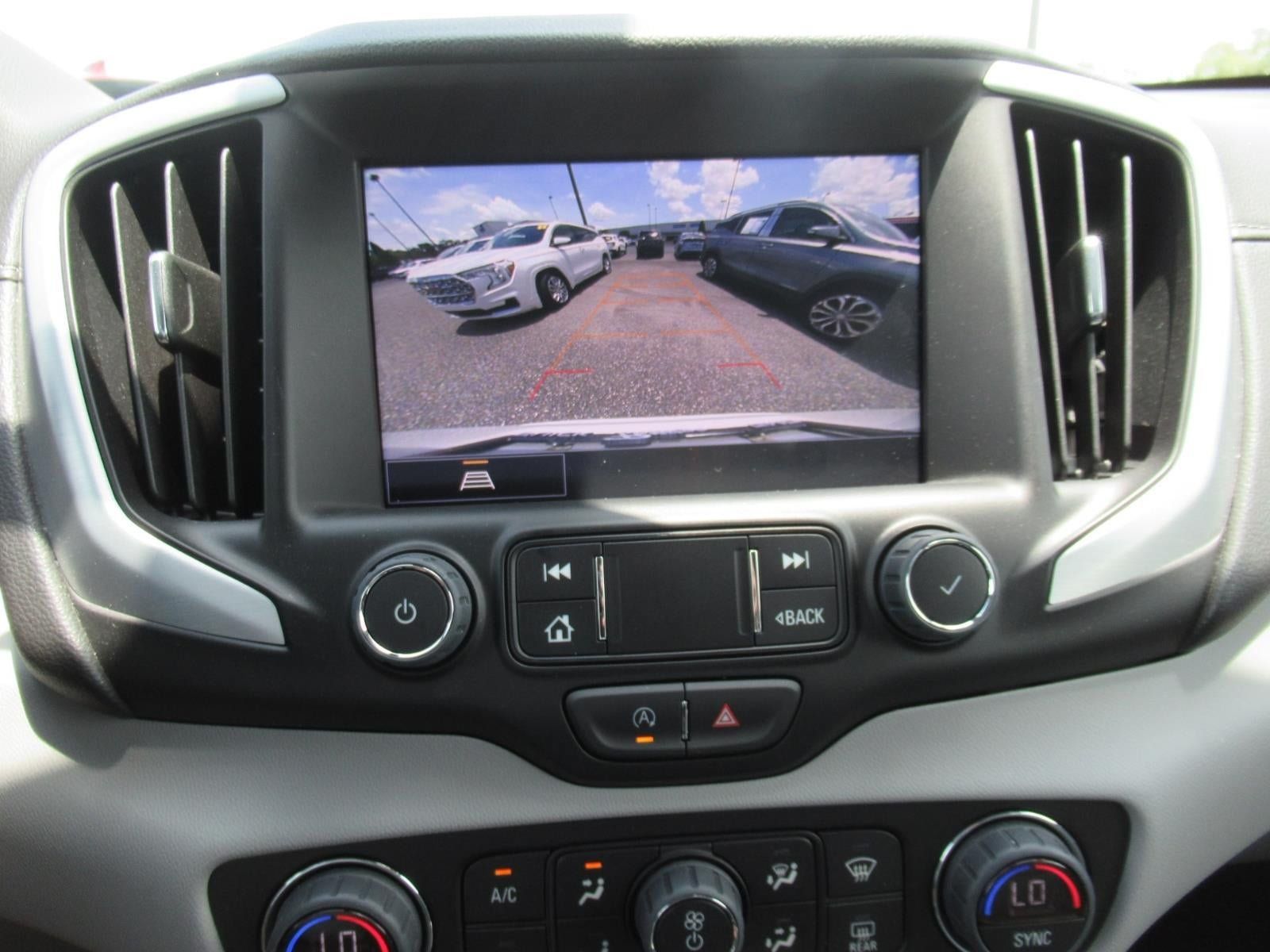Used 2023 GMC Terrain SLT FWD image 28