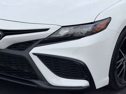 Certified 2024 Toyota Camry SE w/ Convenience Package image 10