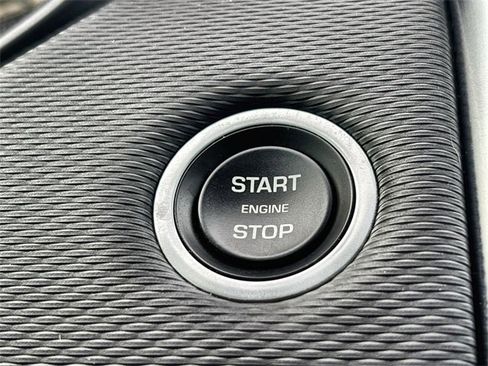 Used 2022 Land Rover Discovery HSE R-Dynamic image 36