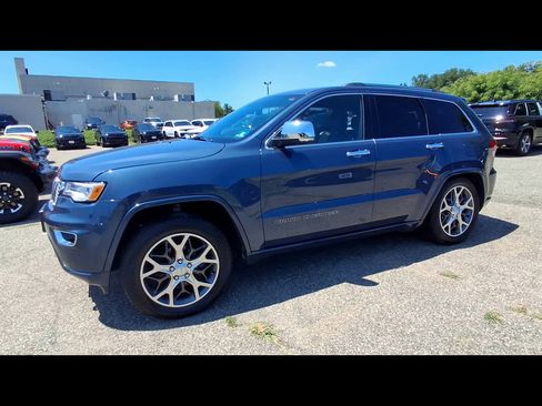 Certified 2020 Jeep Grand Cherokee Overland AWD/4WD image 4