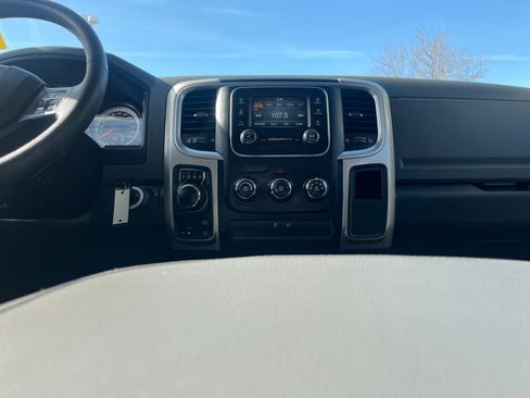 Used 2016 RAM 1500 Classic SLT AWD/4WD image 20