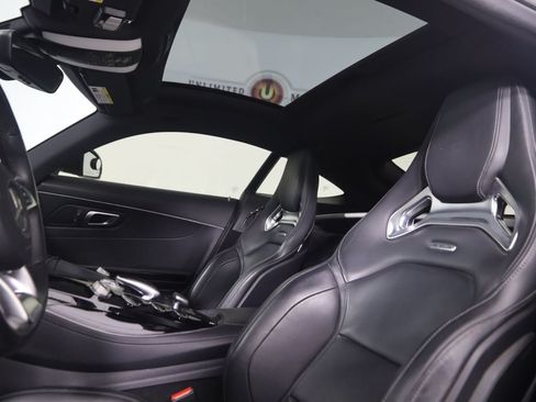 Used 2017 Mercedes-Benz AMG GT Coupe image 6