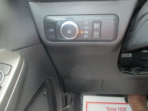Used 2020 Ford Escape SEL FWD image 14
