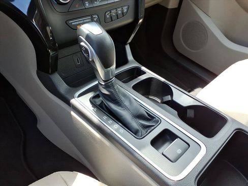 Used 2018 Ford Escape Titanium AWD/4WD image 18