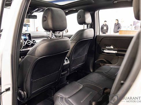 Used 2022 Mercedes-Benz GLB 250 4MATIC image 33