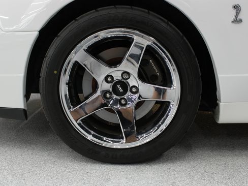 Used 2004 Ford Mustang Cobra RWD image 33
