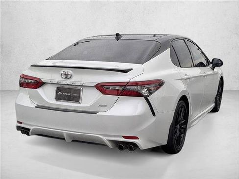 Used 2023 Toyota Camry XSE image 5