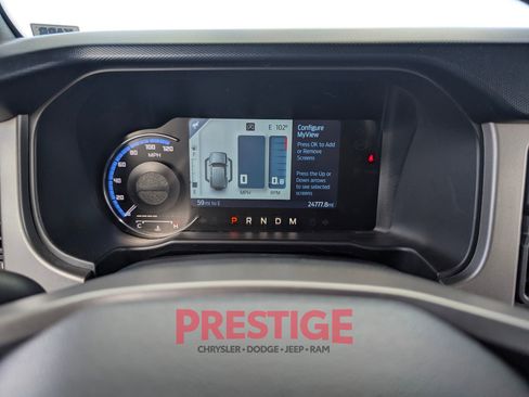 Used 2022 Ford Bronco Outer Banks AWD/4WD image 15