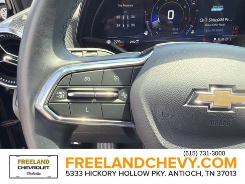 Used 2025 Chevrolet Equinox LT w/ Convenience Package II AWD/4WD image 27